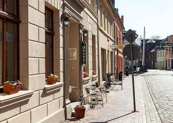 Hotel Und Restaurant Haus Sajons