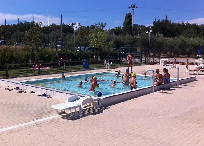 Camping Il Boschetto Di Piemma