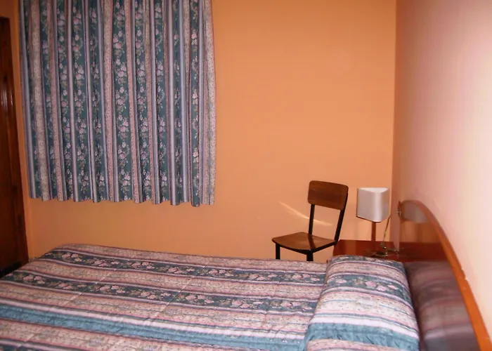 Hostal L'Escon