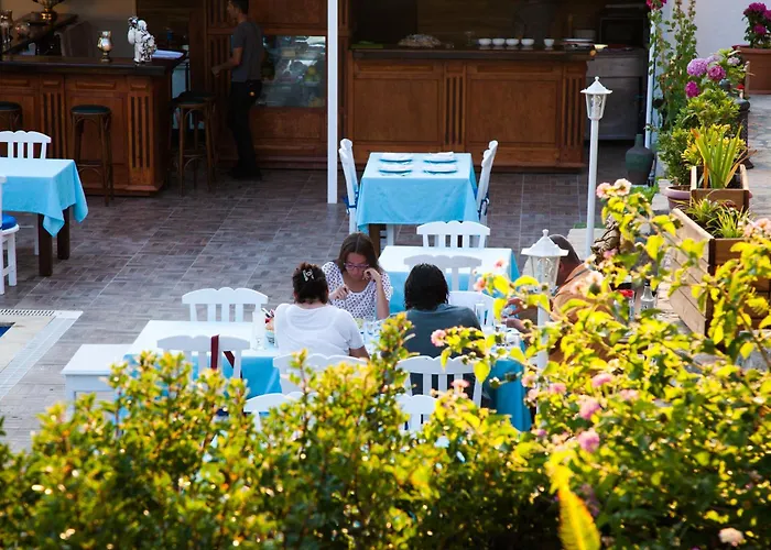 Sunset Villa Hotel