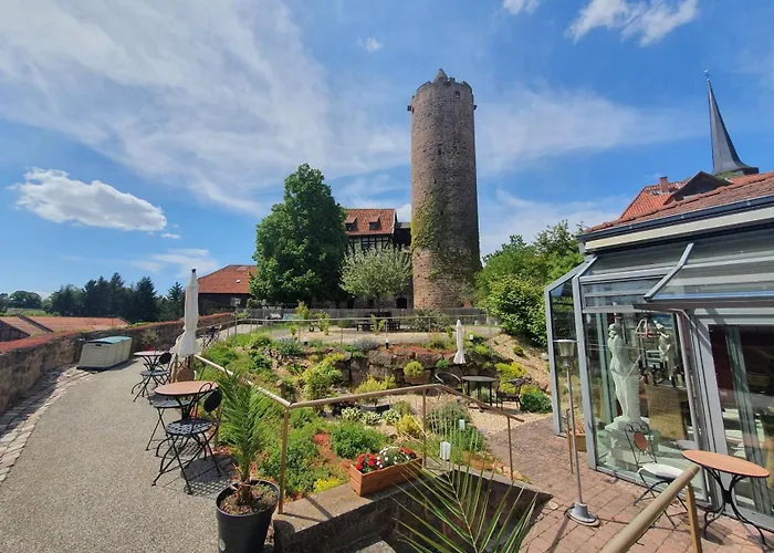Hotel & Cafe Schachtenburg