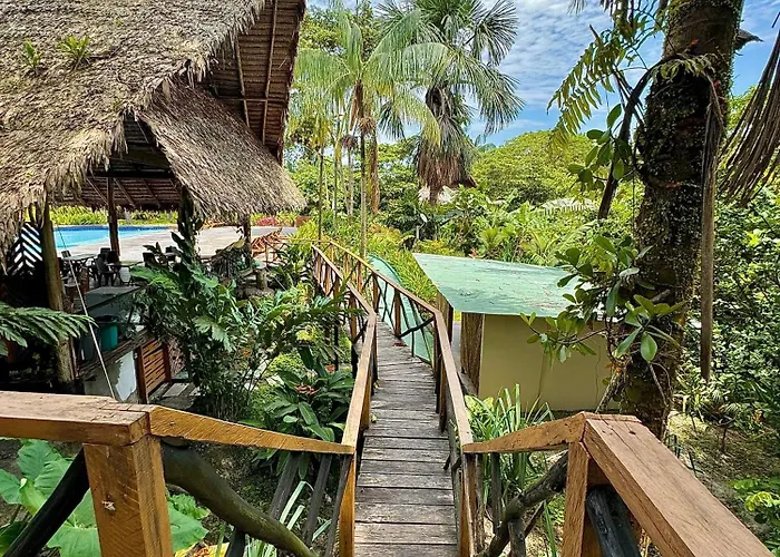 Biohotel Arara River