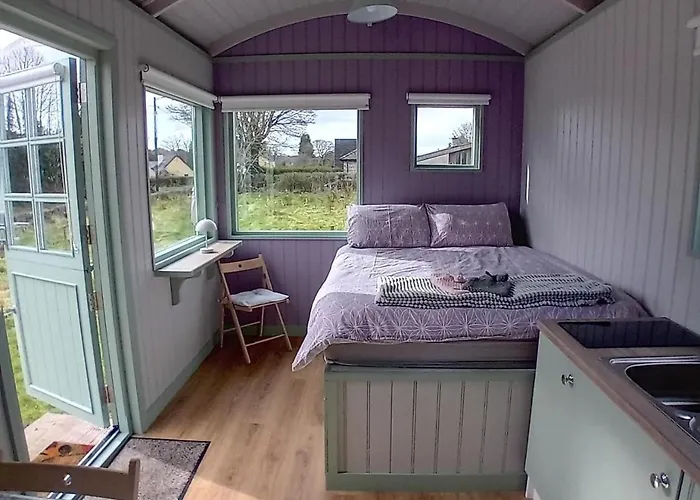 Market Street Shepherd's Hut Leitrim