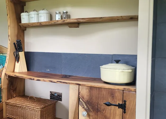 Courtlands Farm Camping And Glamping