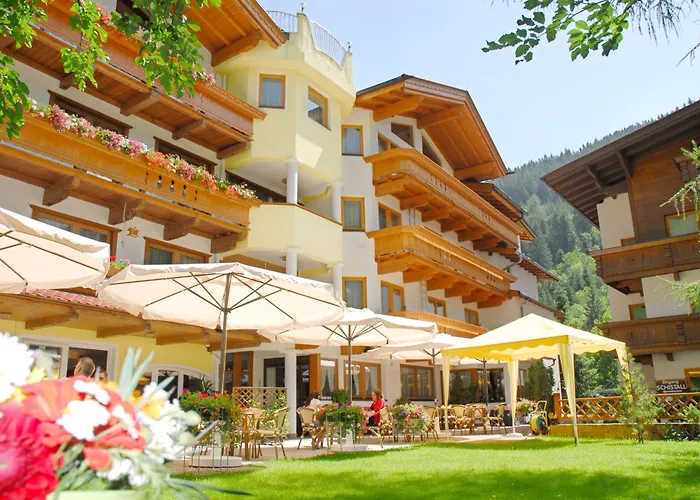 Hotel Pinzger Tux