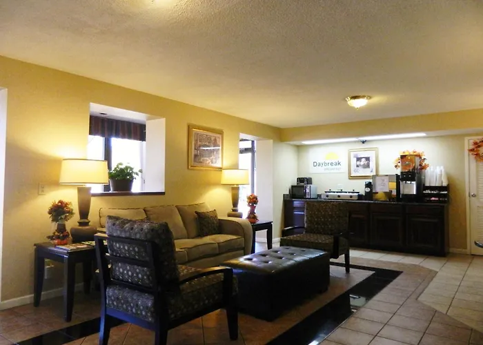 Days Inn By Wyndham Hoover Birmingham