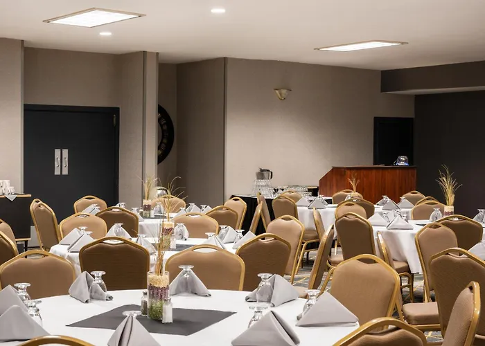 Holiday Inn Ontario By Ihg