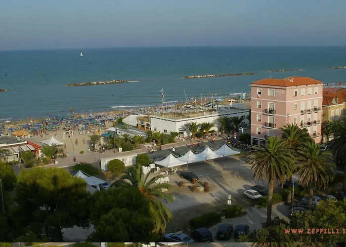 Hotel Rosa Meuble