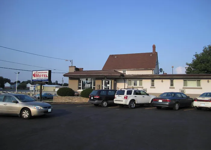 Canadiana Motel