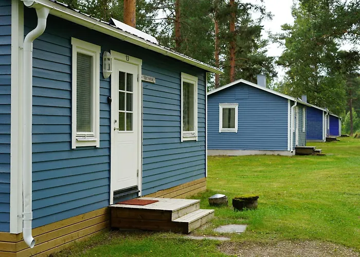 Trehoerningsjoe Camping & Stugor