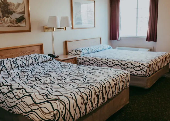 Carson City Plaza Hotel