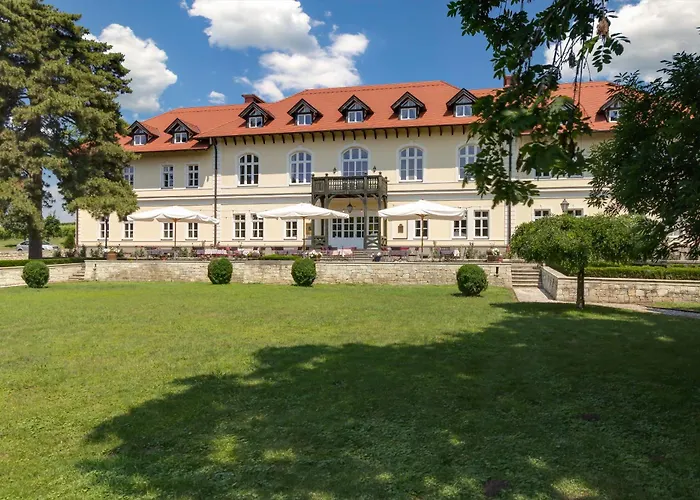 Castle Hotel Grof Degenfeld