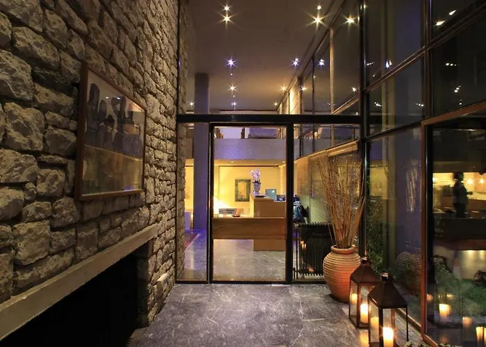 Dioscouri Hotel