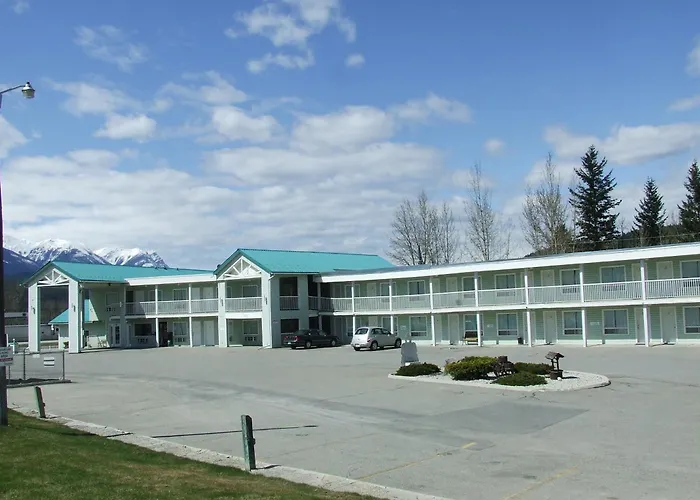 Ponderosa Motor Inn