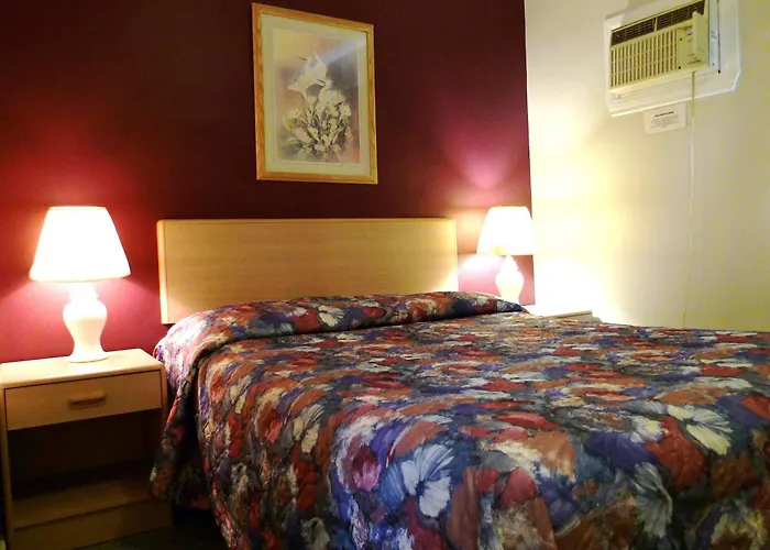 Boundary Motel