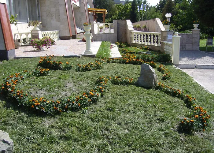 Hotel Profspilkovyi