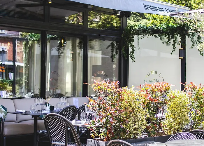 Le Boeuf Couronne - Hotel & Restaurant Chartres- Logis Hotels
