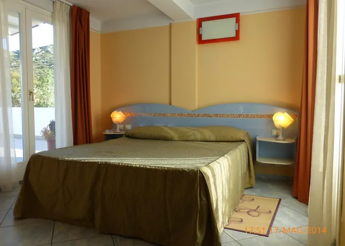 Hotel Chentu Lunas