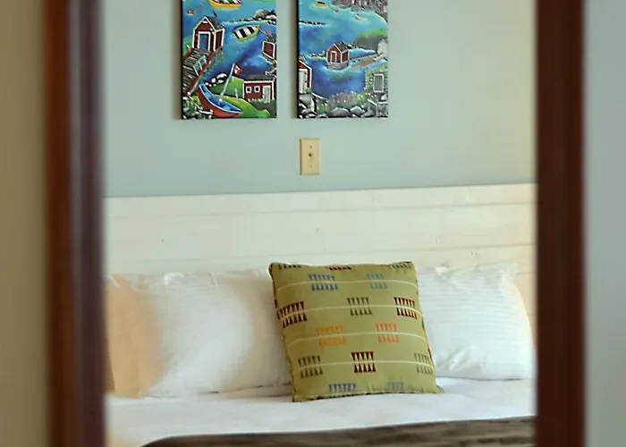 Anchor Inn Hotel And Suites