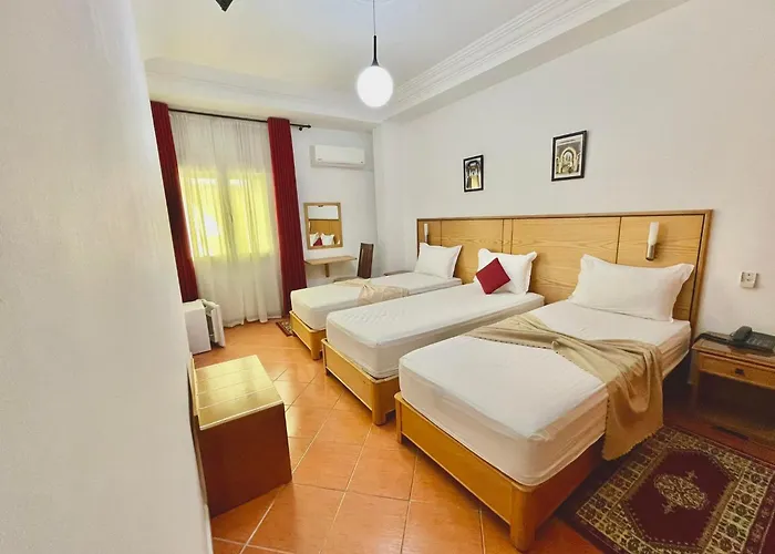 Sary'S Hotel