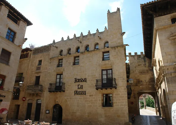 Fonda La Plaza