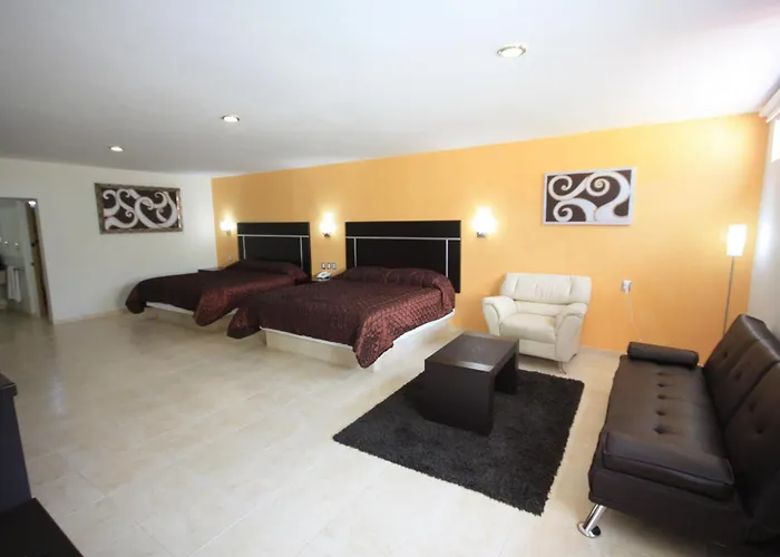 Hotel 5 Inn