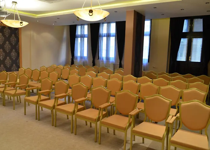 The Regent Club Hotel