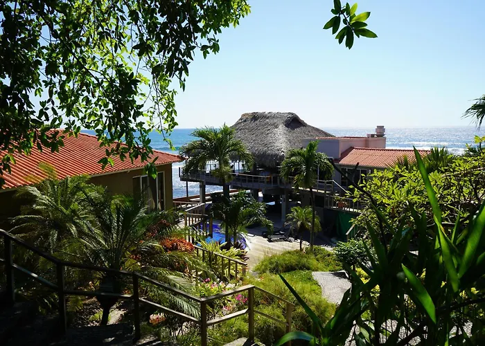 Casa De Mar Hotel And Villas