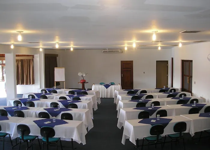 Hotel Península