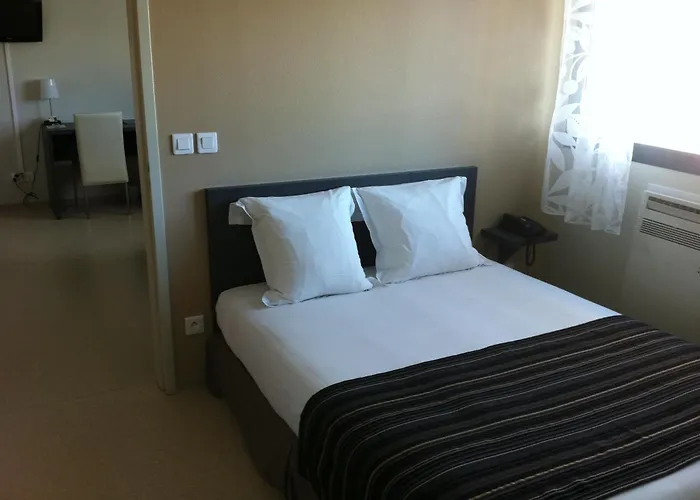 Fasthotel Le Rale Des Genets - Un Hotel Fh Collection