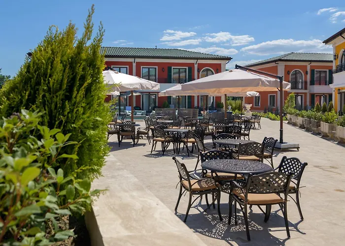Eco Therma Village