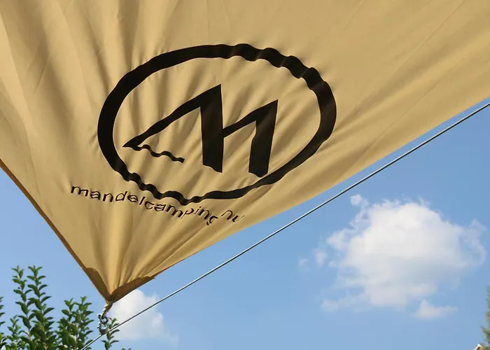Mandel Camping