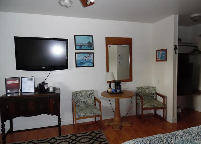 Wachapreague Inn - Motel Rooms
