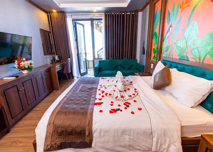 Jade Scene Hotel