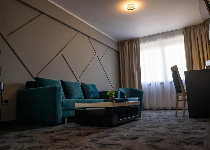 Black Tulip Hotel