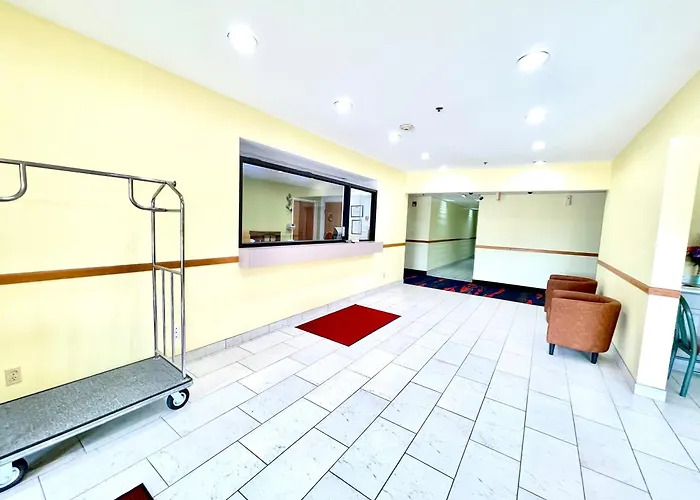 Heritage Inn & Suites