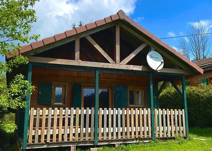 Camping-Chalets La Faviere