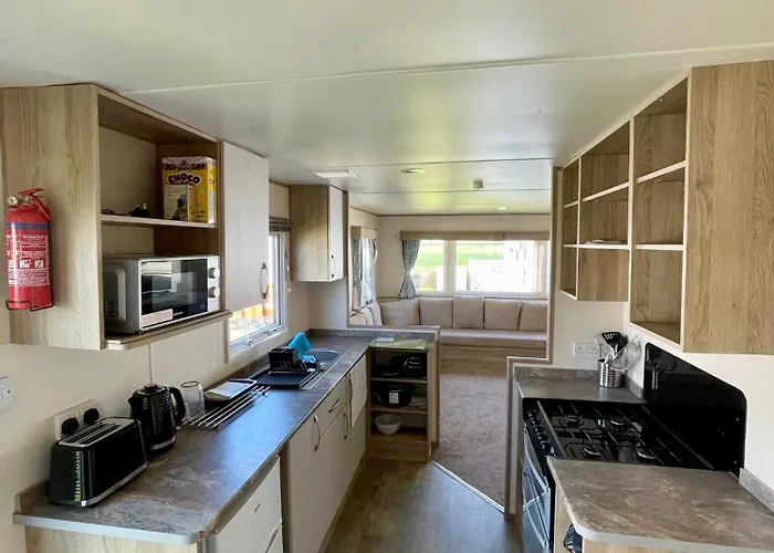 Caravan At Seawick Holiday Park Close To Beach