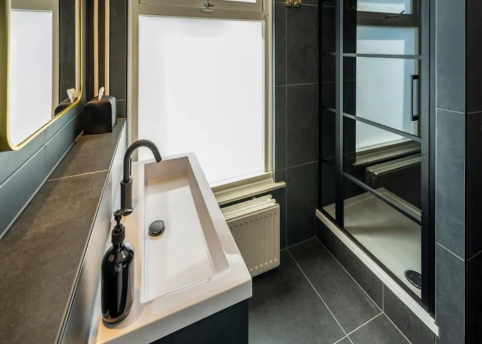 Square Boutique Hotel & Brasserie