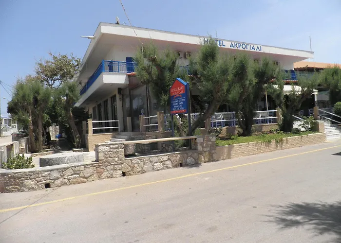 Akrogiali