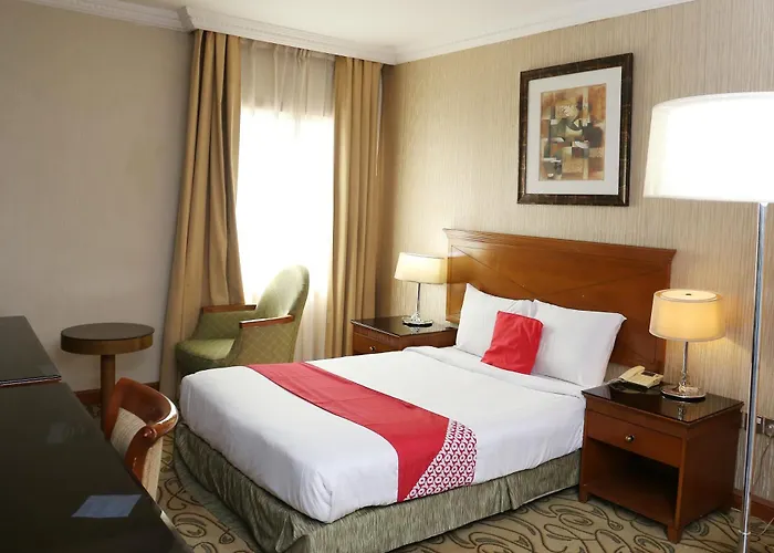 City Plaza Hotel