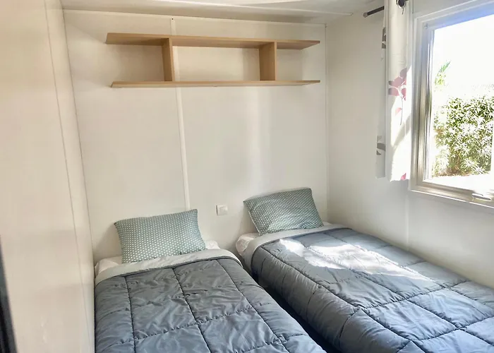 Tiny House, Mobilhome 6 Personnes Au Port De Vendres Plage