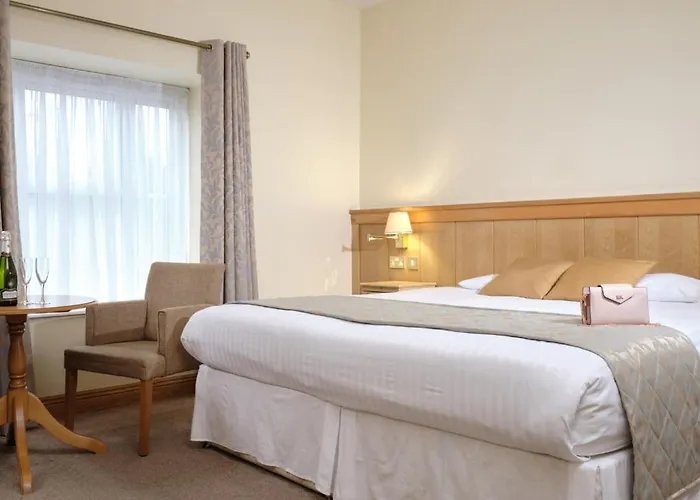 Mahon'S Hotel