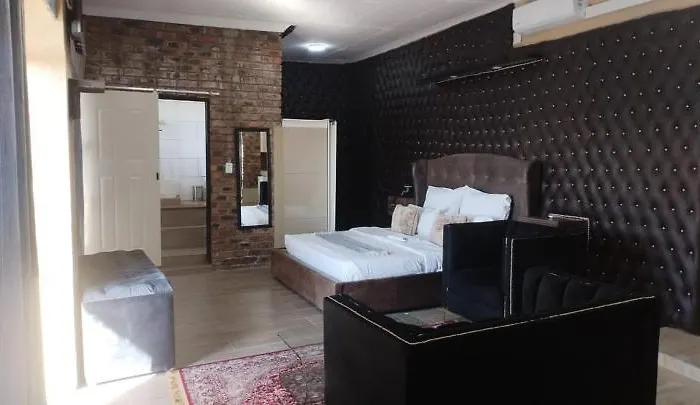 Naldorado Executive Villa