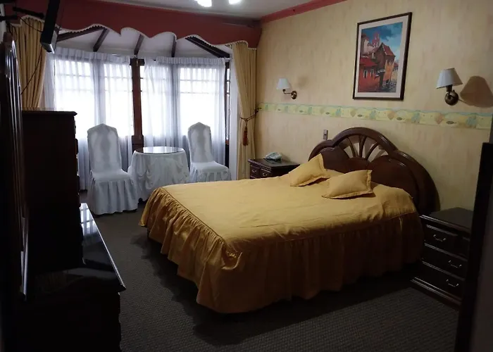 Paola Hostal