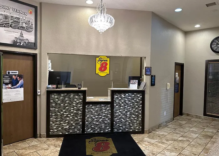 Super 8 By Wyndham Mount Vernon, Il