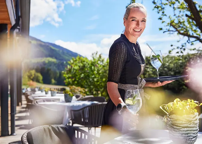 Naturhotel Die Waldruhe - Dolomites