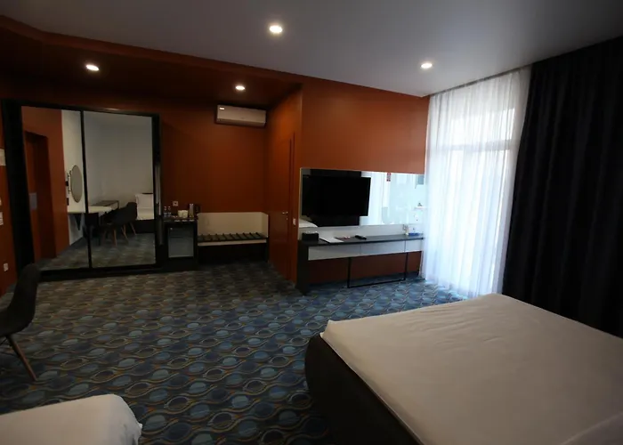 Lomo Hotel Uman