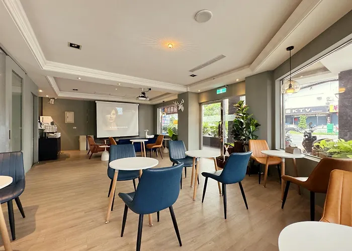 Finders Hotel Hualien Station