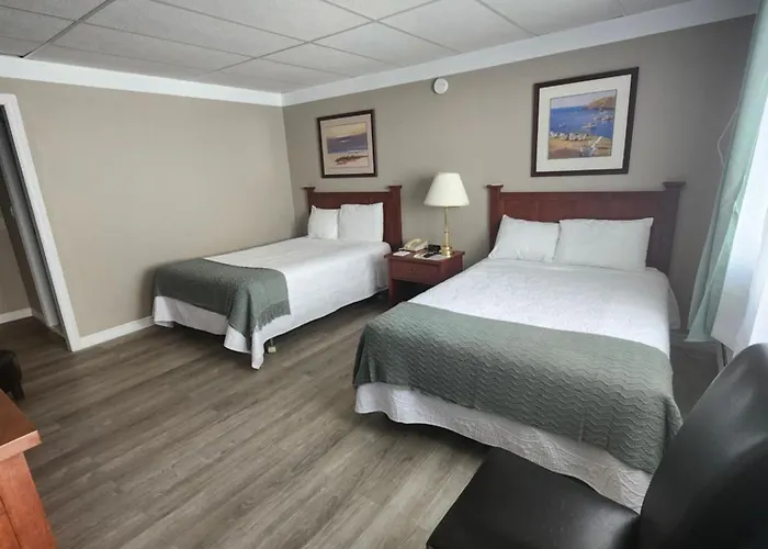 The Cove Motel & Restaurant